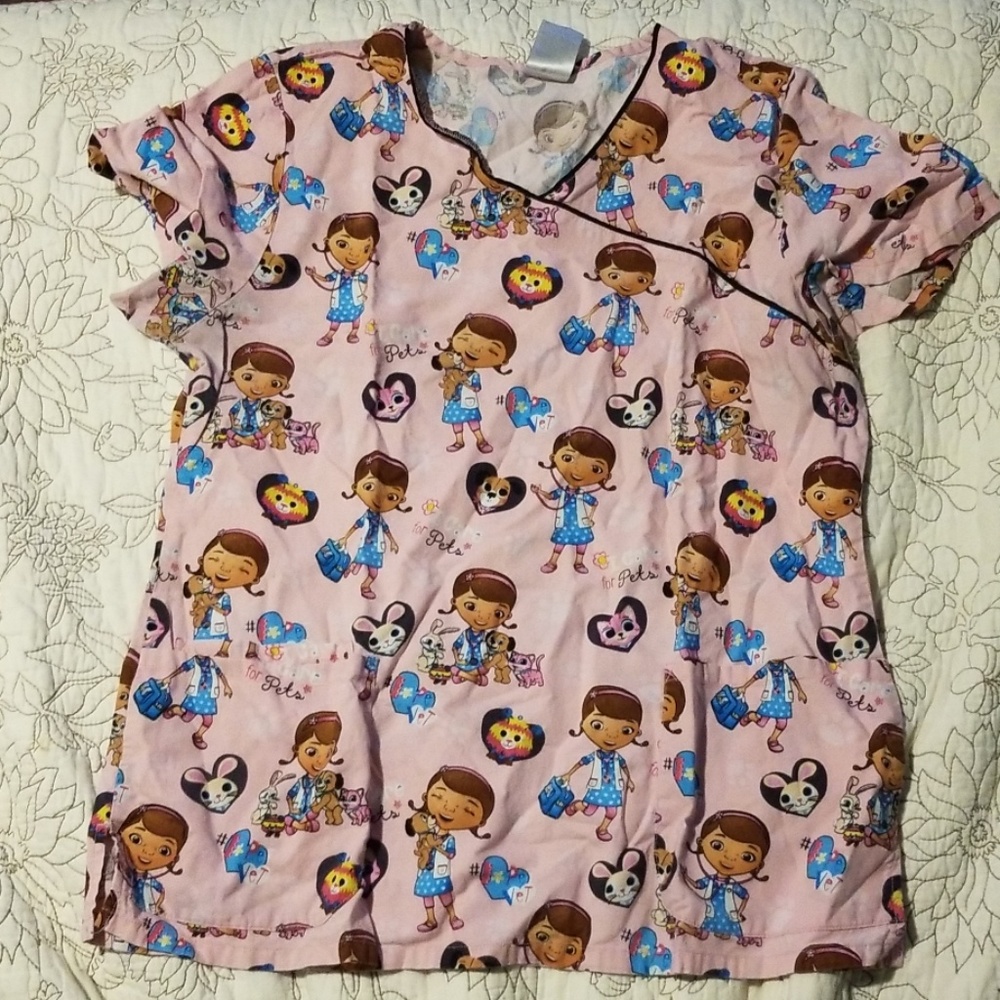Tooniform Doc Mcstuffins scrub top